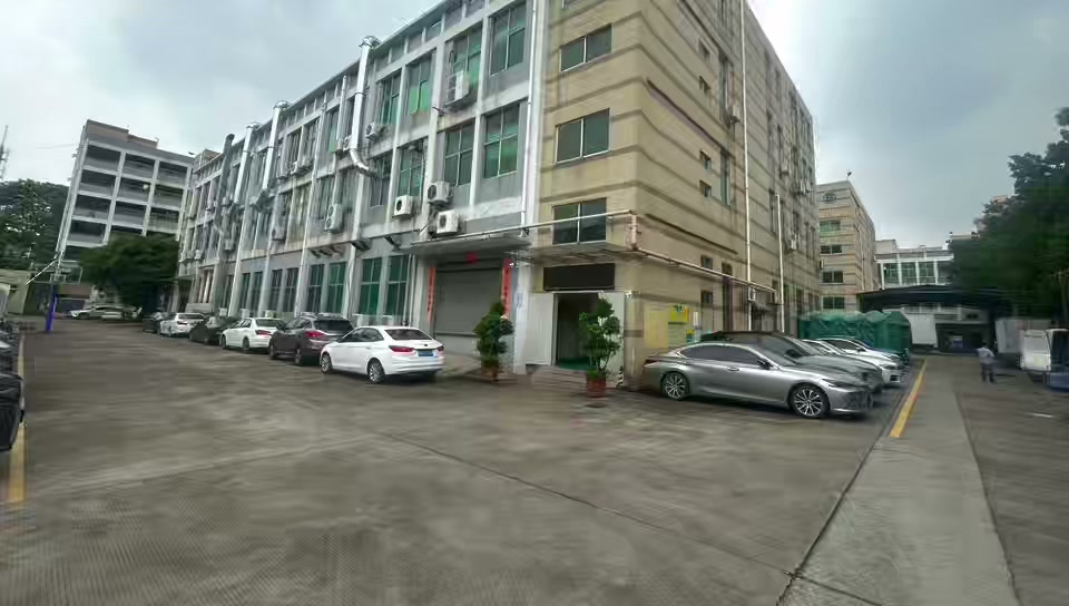 Fred Antenna factory shown in the company video